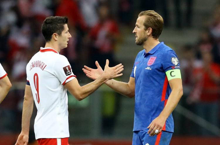 哈里凯恩或离开拜仁！三大英超豪门争抢德甲头号射手