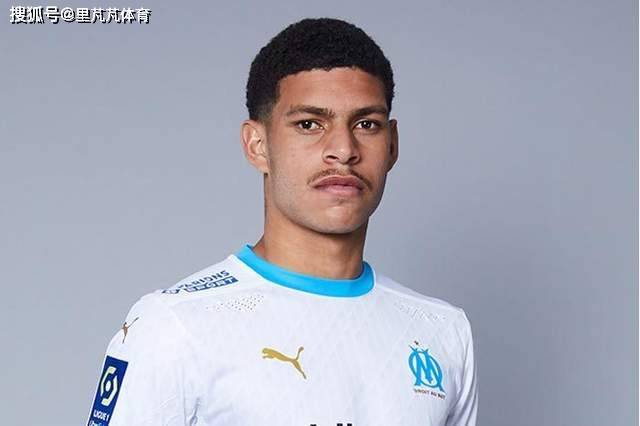 国米拜仁场内场外皆斗法：除了欧冠晋级外，购买边锋也是较上劲了