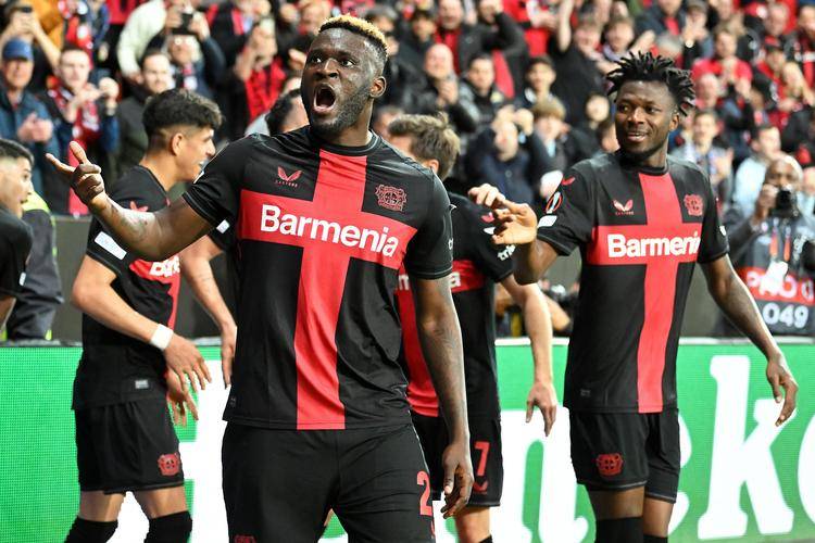 国米登顶！最新足坛俱乐部排名更新，巴萨升至第四，皇马上榜